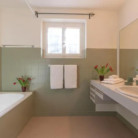 Chesa Muot Mulin By Interhome بيت للعطل مالويه